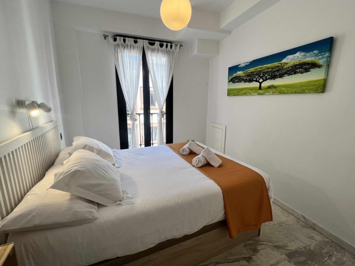 Atico San Bernardo Terraza Y Parking Incluido Apartment Sevilla Exterior foto